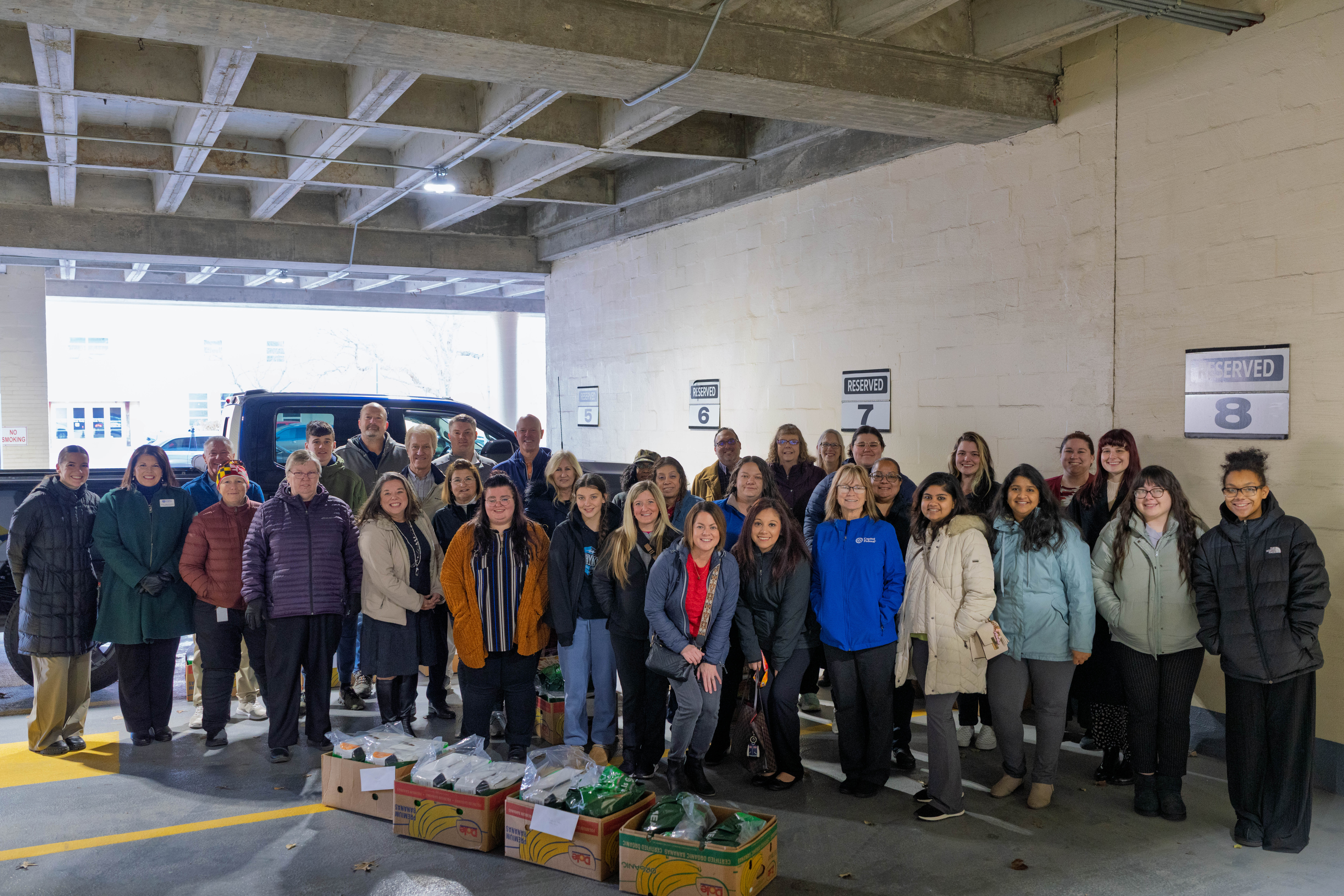full-thanksgiving-group-photo.jpg full-thanksgiving-group-photo