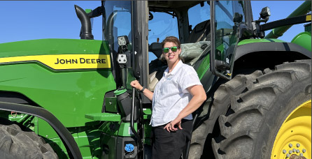 Jen_Cocking_Blog__Session_5-1.jpg Jennifer Cocking with a tractor.
