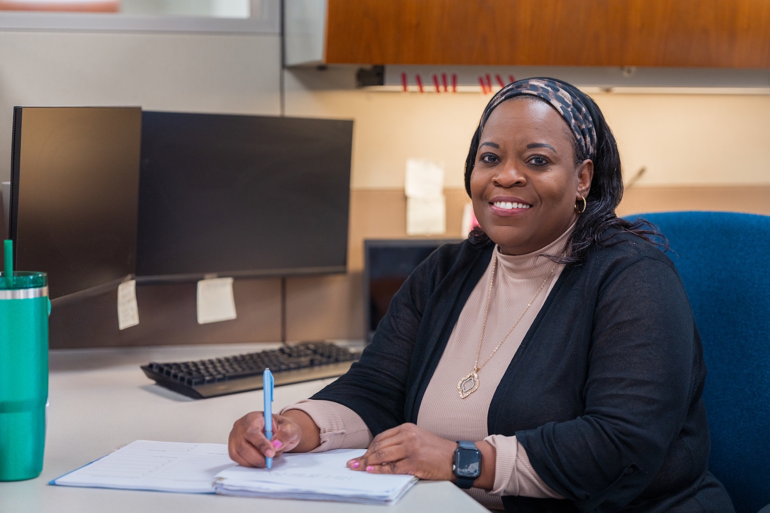 Melissa-Shine-sitting-at-desk.jpg Melissa-Shine-sitting-at-desk